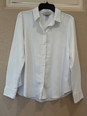 H&M White Button-Up Long Sleeve Shirt